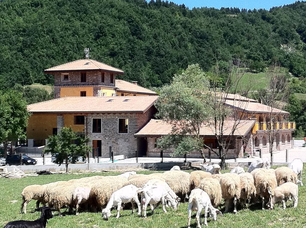 فيلا San Sebastiano Curoneفي Agriturismo Ca Bella المظهر الخارجي الصورة